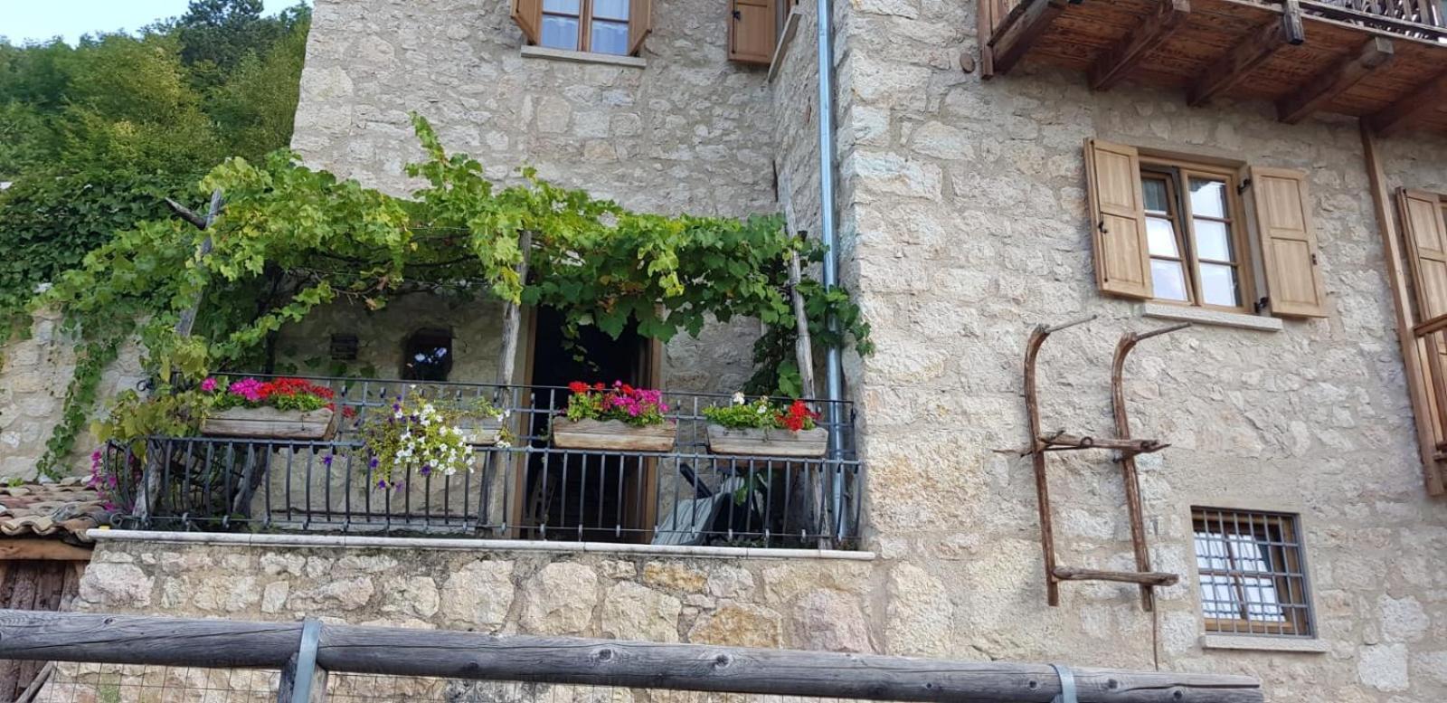 Appartamenti Camere Masi Brenta Роверето Екстер'єр фото